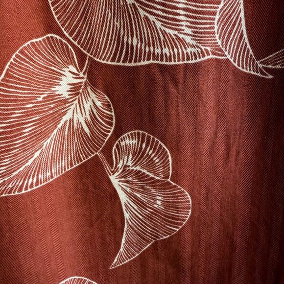 Vintage 100% Silk Button-Down Shirt in Red & White Leaves size L by Paradise - Picture 6 of 7